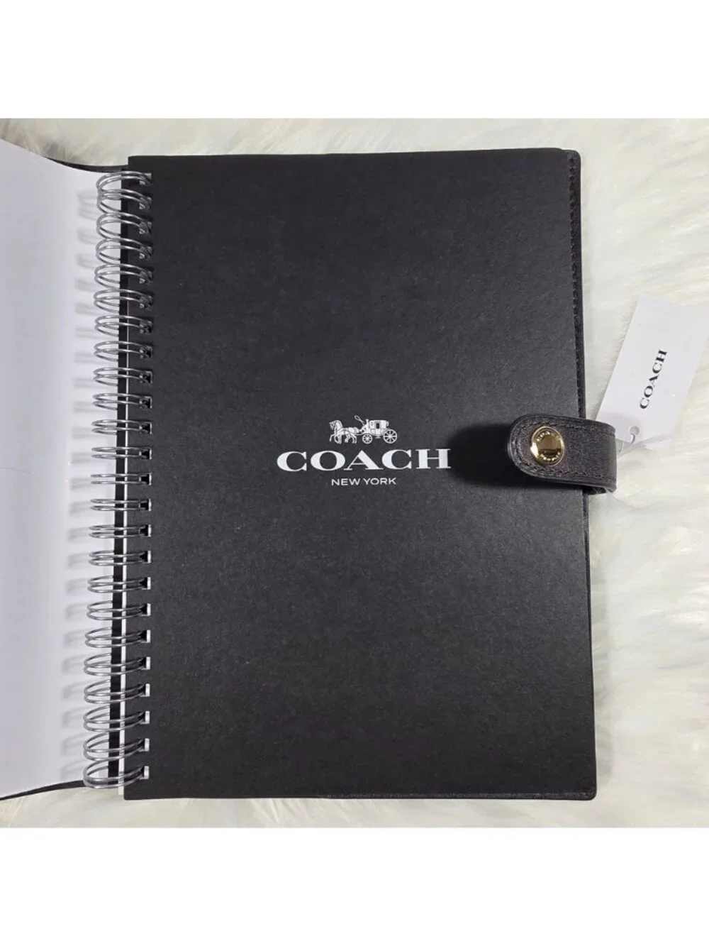 Coach Notebook Notebook In Loved Signature Canvas CDX99 - Picture 4 of 8